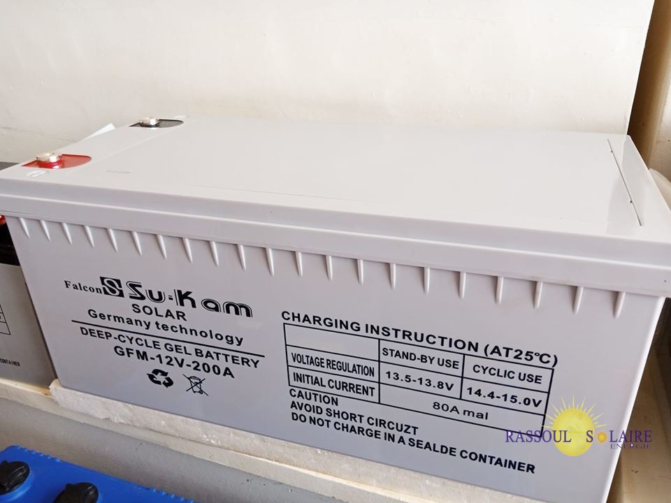 Vente en ligne - batterie solaire gel 200AH 12V - pas cher